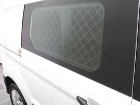 Used 2023 Ford Transit Connect XL image 35