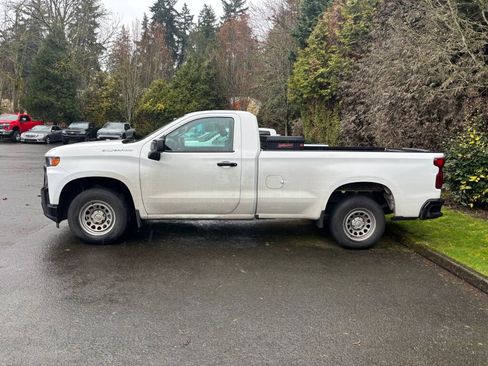 Used 2019 Chevrolet Silverado 1500 W/T w/ WT Convenience Package image 2