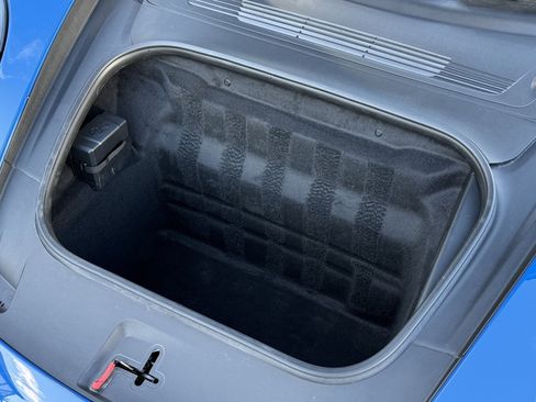 Certified 2025 Porsche 911 Carrera image 32