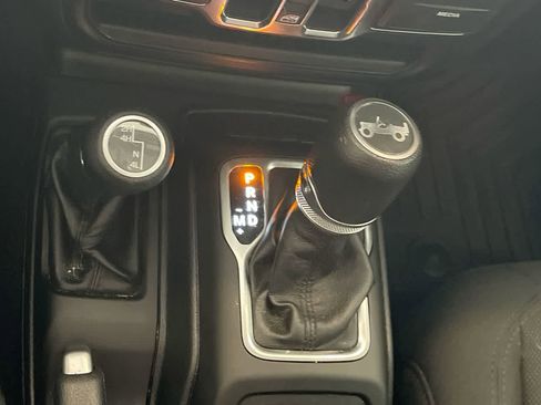 Used 2019 Jeep Wrangler Unlimited Sport S AWD/4WD image 20