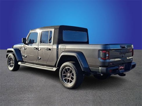 Used 2021 Jeep Gladiator Overland image 6