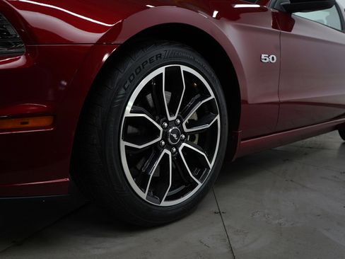 Used 2014 Ford Mustang GT w/ V8 Black Appearance Package image 13