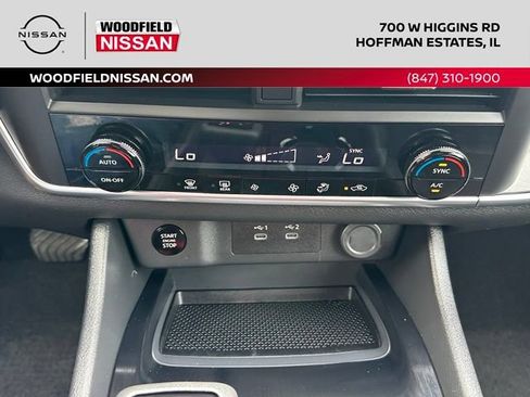 Certified 2025 Nissan Rogue SV AWD/4WD image 35
