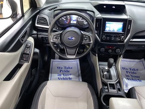 Used 2022 Subaru Forester Base image 24