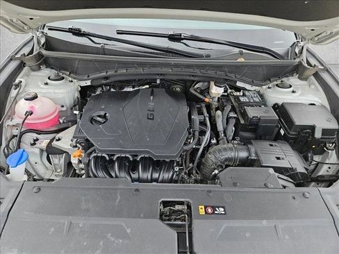 Certified 2022 Hyundai Tucson Limited image 24