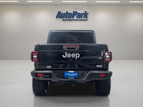Used 2020 Jeep Gladiator Overland image 7