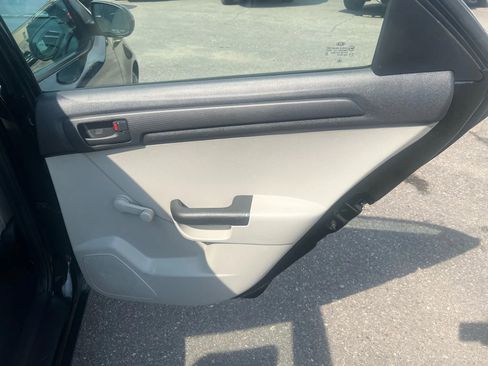 Used 2011 Kia Forte LX image 22