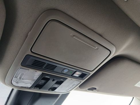 Used 2019 Honda Odyssey Elite image 21