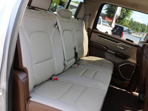 Used 2021 RAM 1500 Laramie AWD/4WD image 28