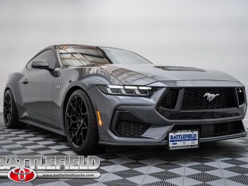 Used 2024 Ford Mustang GT RWD image 1