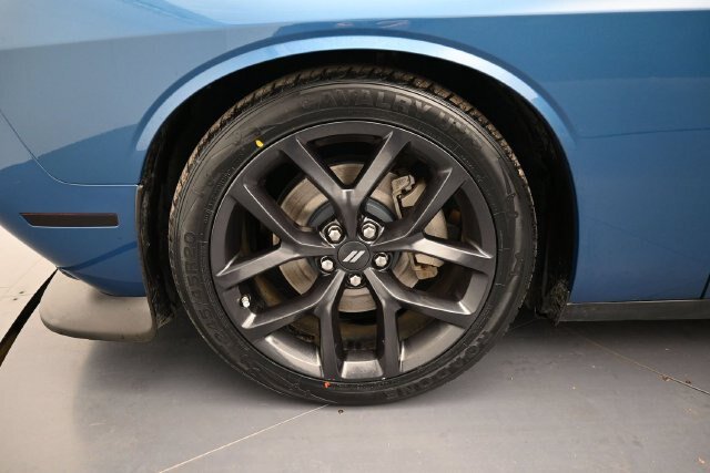 Used 2022 Dodge Challenger GT w/ Driver Convenience Group RWD image 9