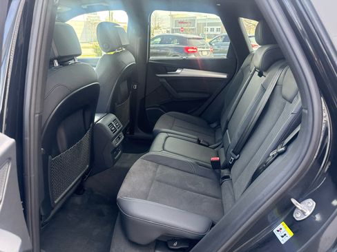 Certified 2024 Audi Q5 e Prestige w/ Prestige Package image 18
