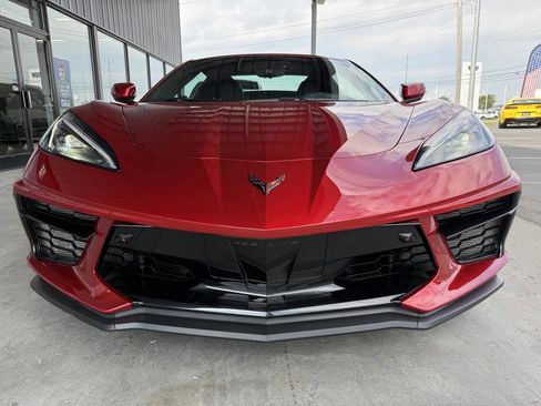 Used 2022 Chevrolet Corvette Stingray Premium Conv w/ Z51 Performance Package RWD image 4