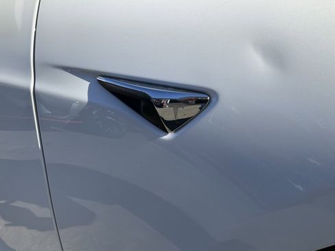 Used 2021 Tesla Model S Long Range Plus image 82