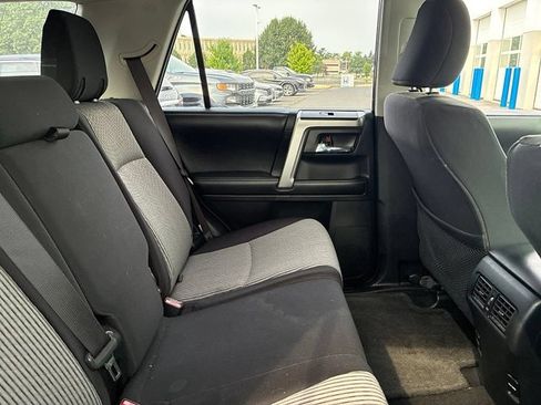 Used 2016 Toyota 4Runner SR5 AWD/4WD image 21