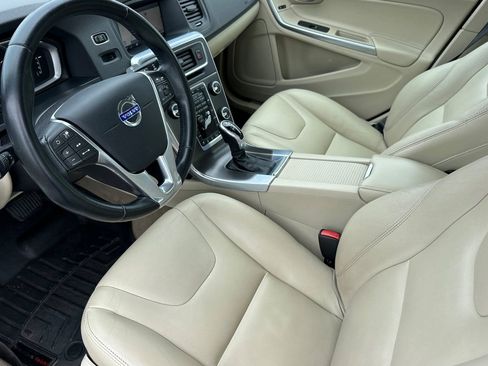Used 2015 Volvo S60 T5 Platinum FWD image 9