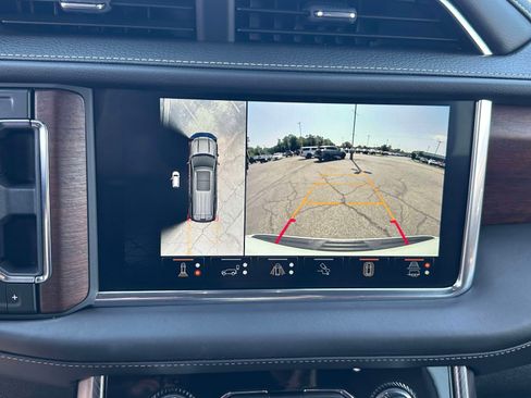 Used 2023 GMC Yukon Denali Ultimate w/ LPO, Floor Liner Package AWD/4WD image 11