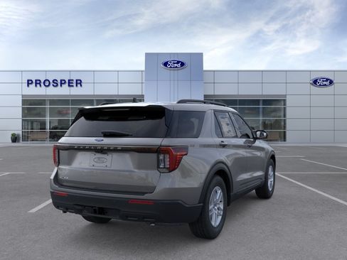 New 2026 Ford Explorer Active RWD image 35