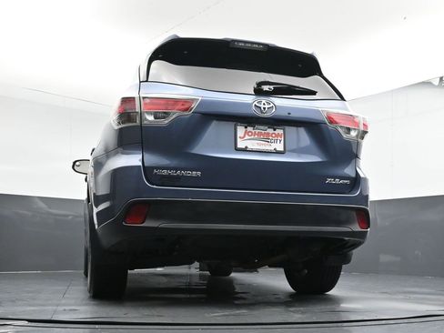 Used 2016 Toyota Highlander XLE image 43