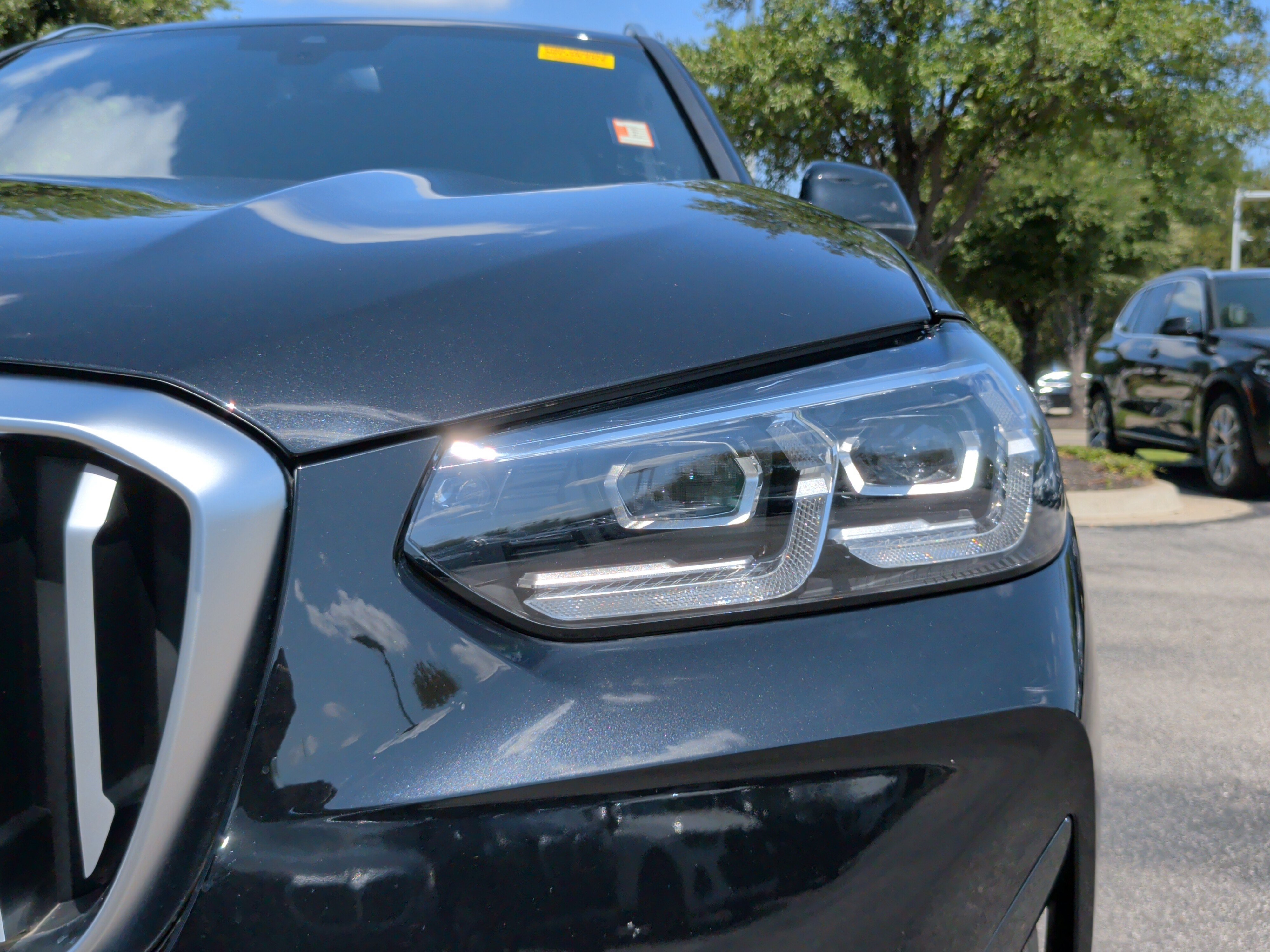 Certified 2023 BMW X3 xDrive30i w/ Premium Package AWD/4WD image 3