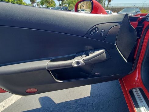 Used 2008 Chevrolet Corvette Z06 w/ Preferred Equipment Group RWD image 19