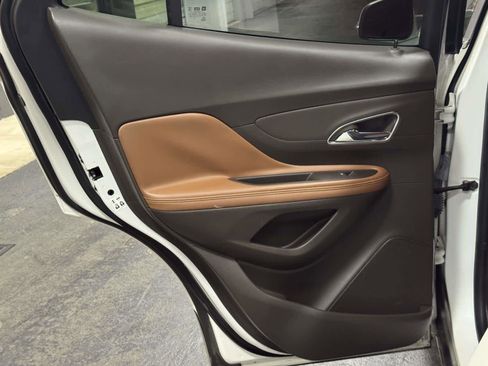 Used 2016 Buick Encore Premium image 16