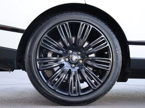 Used 2018 Land Rover Range Rover HSE image 62