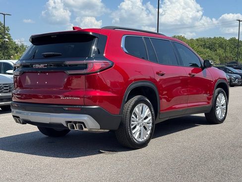 Used 2026 GMC Acadia Elevation w/ Elevation Premium Package FWD image 12