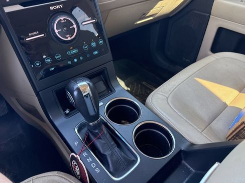 Used 2019 Ford Flex Limited AWD/4WD image 17