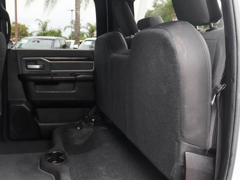 Used 2021 RAM 3500 Big Horn image 34