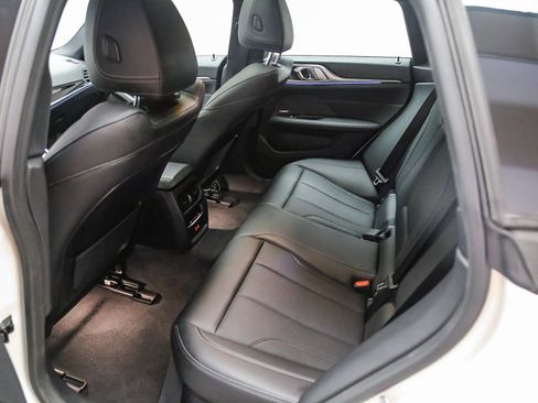 Certified 2024 BMW i4 eDrive40 w/ Premium Package RWD image 20