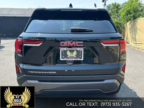Used 2026 GMC Terrain Elevation AWD/4WD image 5