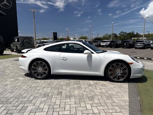 Used 2014 Porsche 911 Carrera 4S AWD/4WD image 6