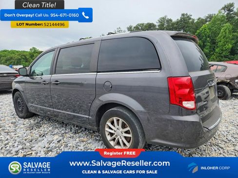 Used 2019 Dodge Grand Caravan SXT FWD image 3