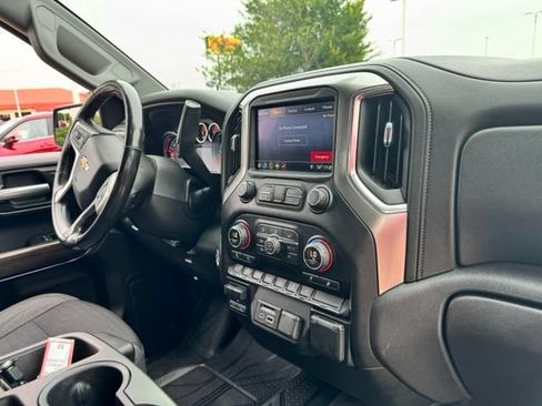 Used 2019 Chevrolet Silverado 1500 LT w/ All-Star Edition AWD/4WD image 30