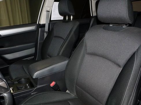 Used 2017 Subaru Outback 2.5i Premium image 26