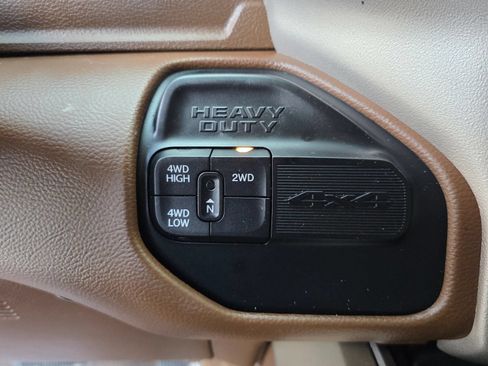 Used 2021 RAM 2500 Laramie AWD/4WD image 19