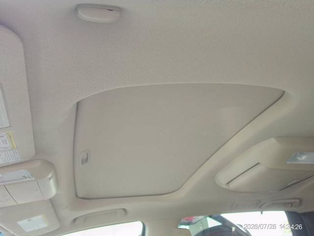 Used 2013 Toyota Sequoia Limited AWD/4WD image 12