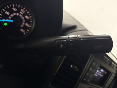 Used 2018 Ford F150 XLT w/ Equipment Group 301A Mid AWD/4WD image 29