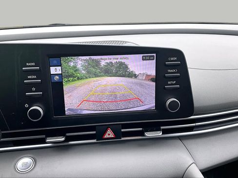 Used 2025 Hyundai Elantra Sport FWD image 26