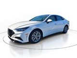 Used 2022 Hyundai Sonata SEL w/ Convenience Package image 3