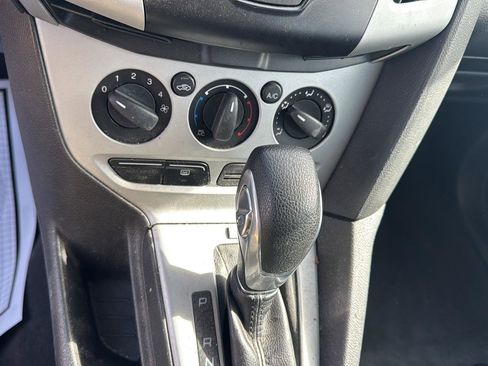 Used 2014 Ford Focus SE image 14