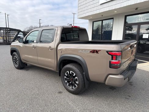 Used 2024 Nissan Frontier PRO-4X w/ Off-Road Protection Package image 6