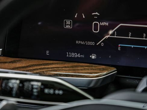 Used 2025 Cadillac Escalade Sport Platinum image 82