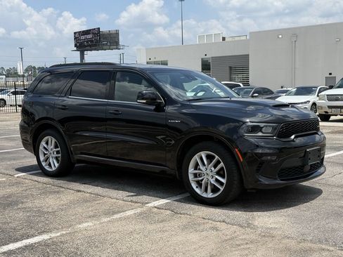 Used 2023 Dodge Durango R/T RWD image 3