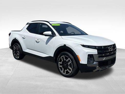 Used 2025 Hyundai Santa Cruz Limited AWD/4WD image 1