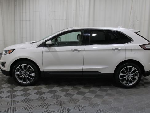 Used 2016 Ford Edge Titanium w/ Equipment Group 301A AWD/4WD image 35