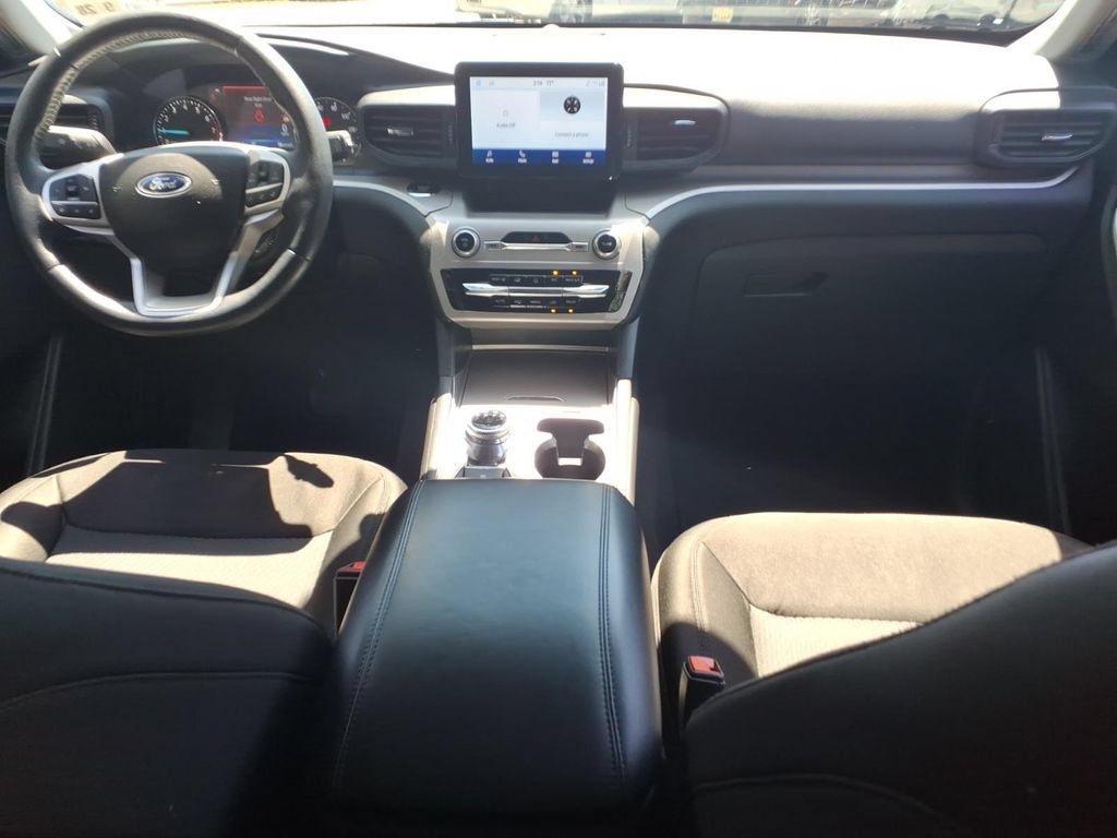 Certified 2023 Ford Explorer XLT AWD/4WD image 13
