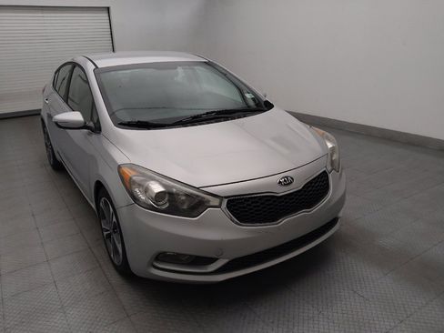 Used 2016 Kia Forte EX FWD image 14
