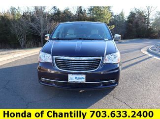 Used 2013 Chrysler Town & Country Touring-L video 2